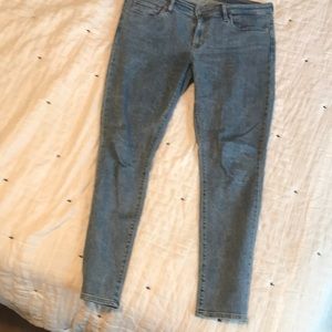 NWOT levi’s skinny jeans size 32 (12/14)